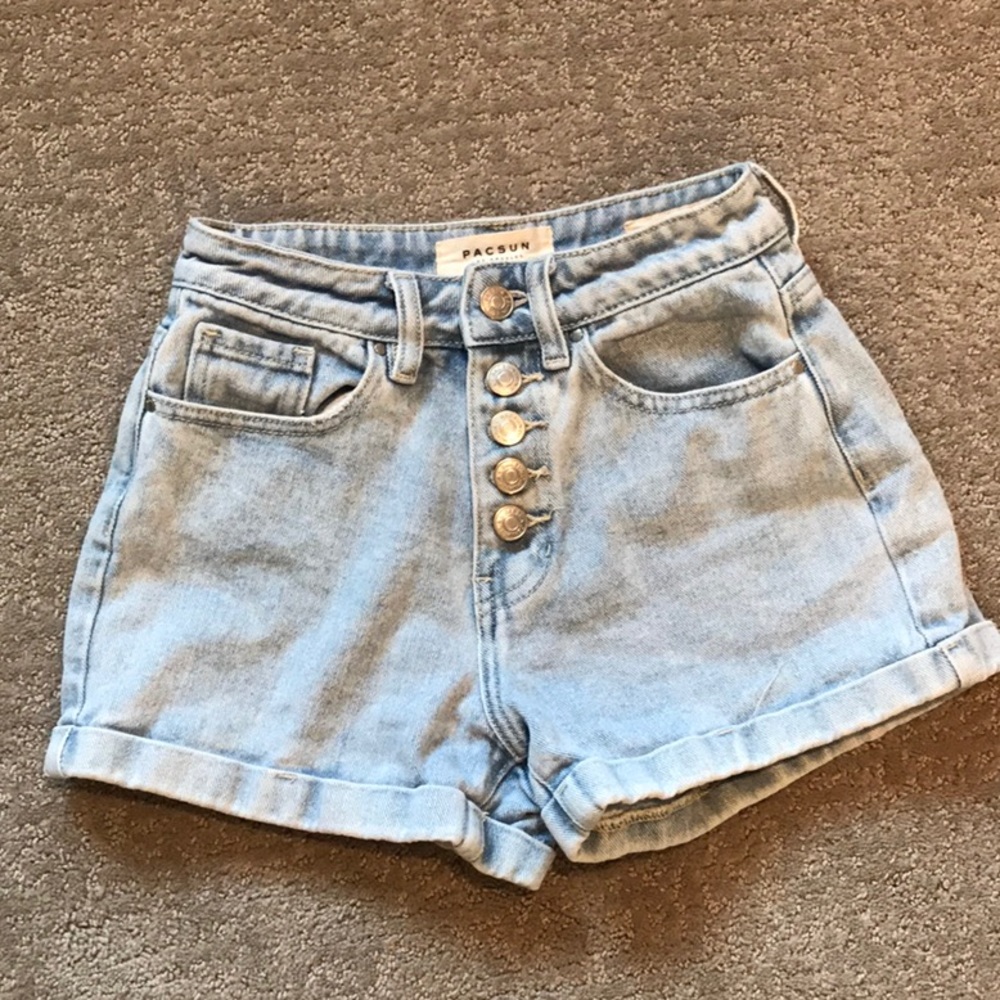 PacSun Mom Style Short